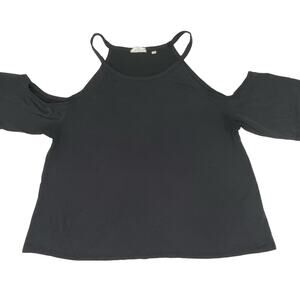 Me to We Women’s Cold Shoulder Top Size Small Color Black